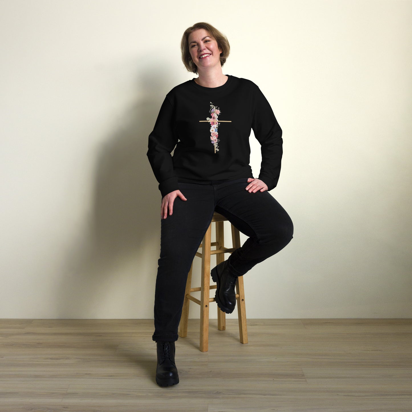 Cross In Bloom - Unisex organic sweatshirt